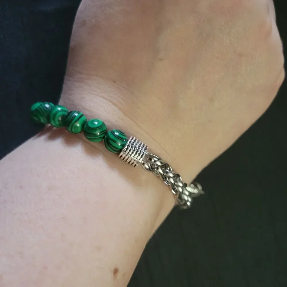 Green malachite and stainless steel wheat chain asymmetrical beaded bracelet
